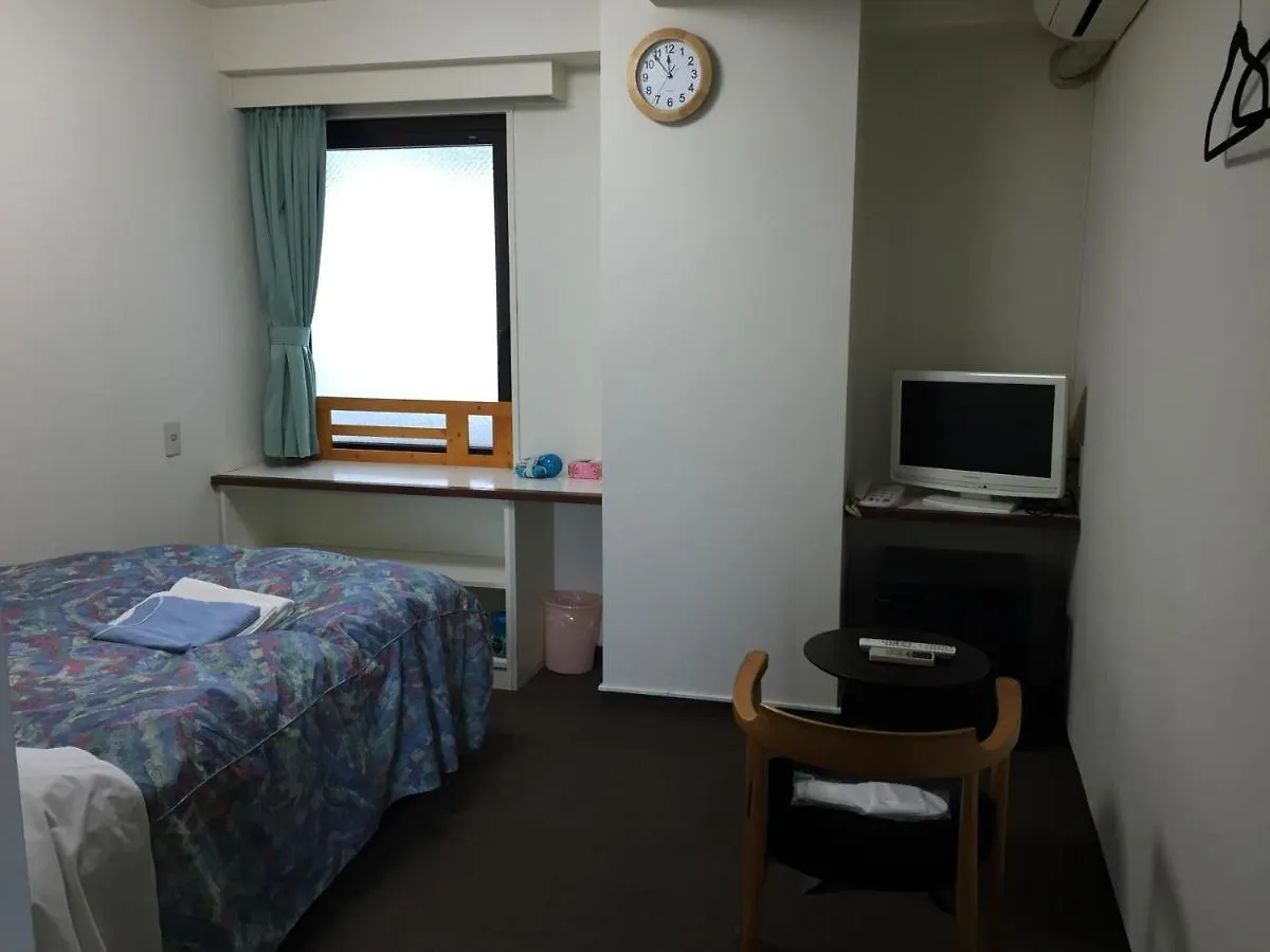 **  Urban Hotel Morishita Tokio Japonia